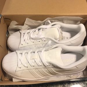 Adidas superstar